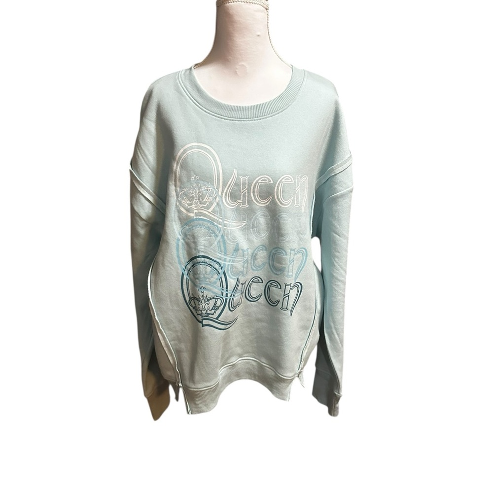 Queen x Time and Tru oversized Crew Neck Sweatshirt size large - Picture 2 of 7